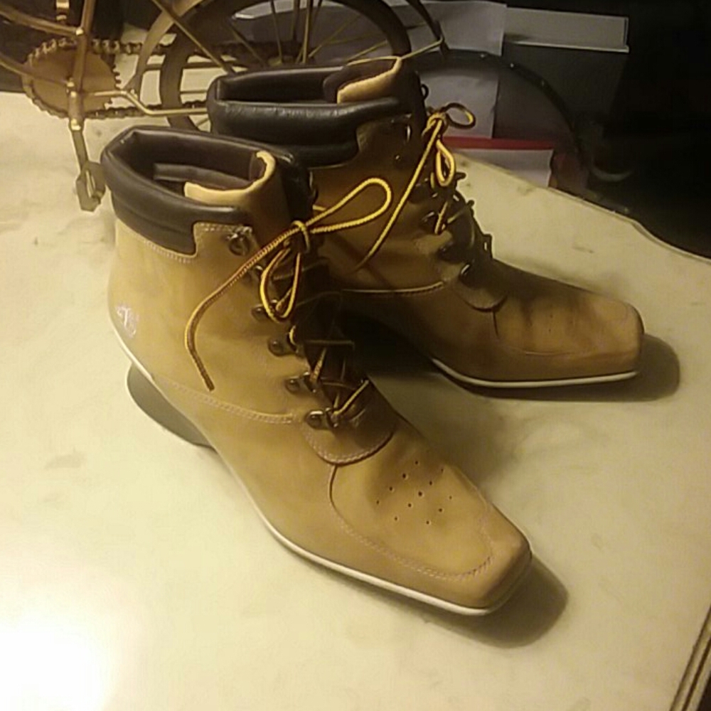 Timberland dress boots